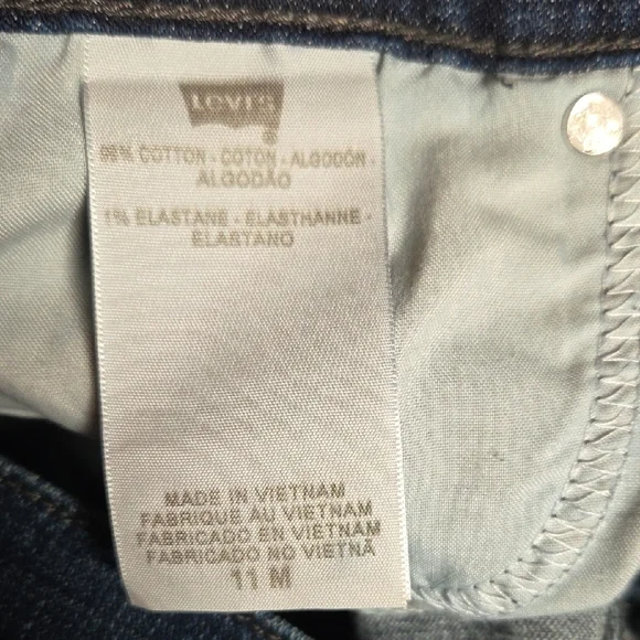 Levi's Women's Dark Blue Boot Cut Leg Jeans,sz 11 Junior. - Picture 6 of 8